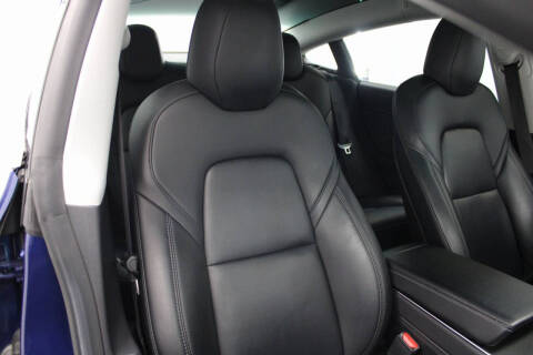 2019 Tesla Model 3 Mid Range