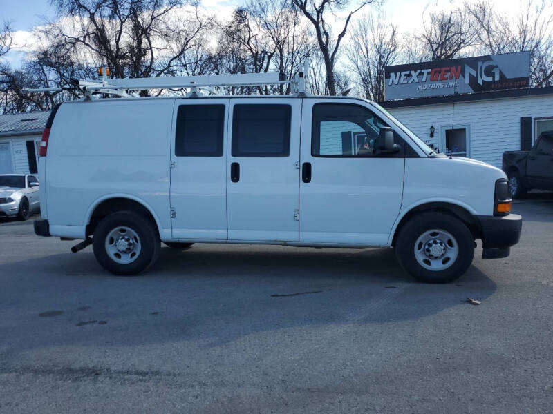 2017 Chevrolet Express 2500