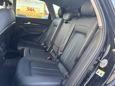 2020 Audi Q5 quattro Premium 45 TFSI