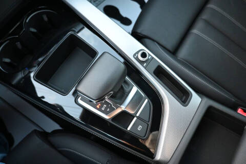 2022 Audi A4 quattro S line Prem Plus 45 TFSI