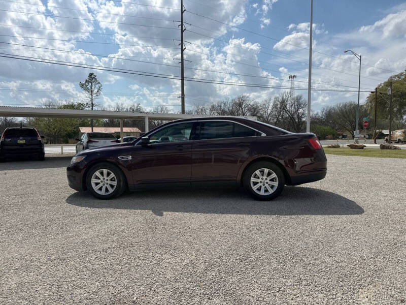 2011 Ford Taurus SE