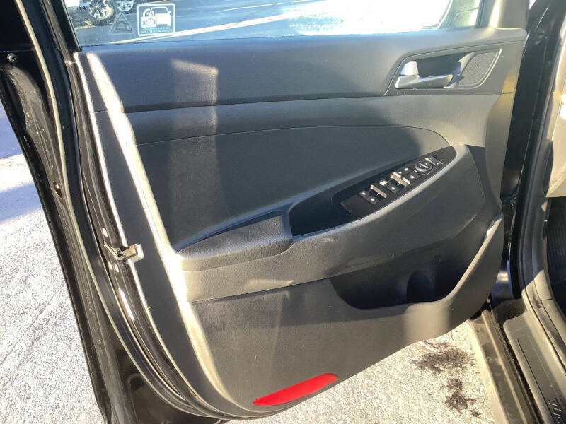 2017 Hyundai Tucson SE