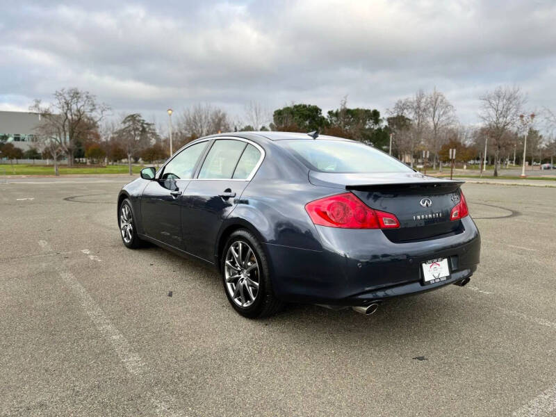 2012 Infiniti G37 Sedan Journey