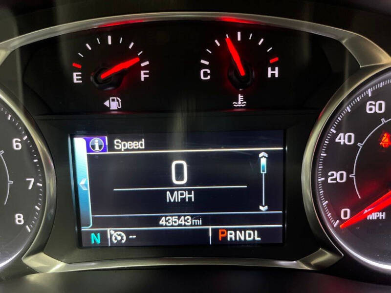 2017 GMC Acadia SLE-2
