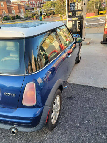 2004 MINI Cooper