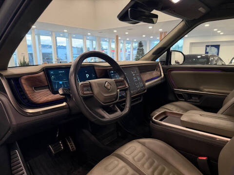 2023 Rivian R1T Adventure