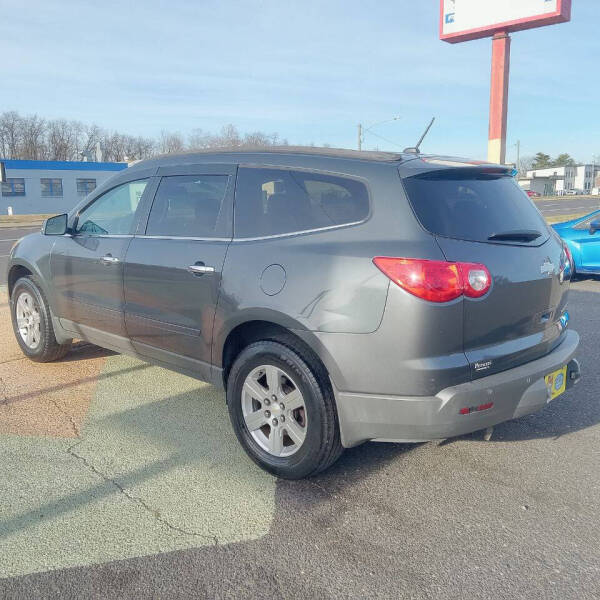 2010 Chevrolet Traverse LT