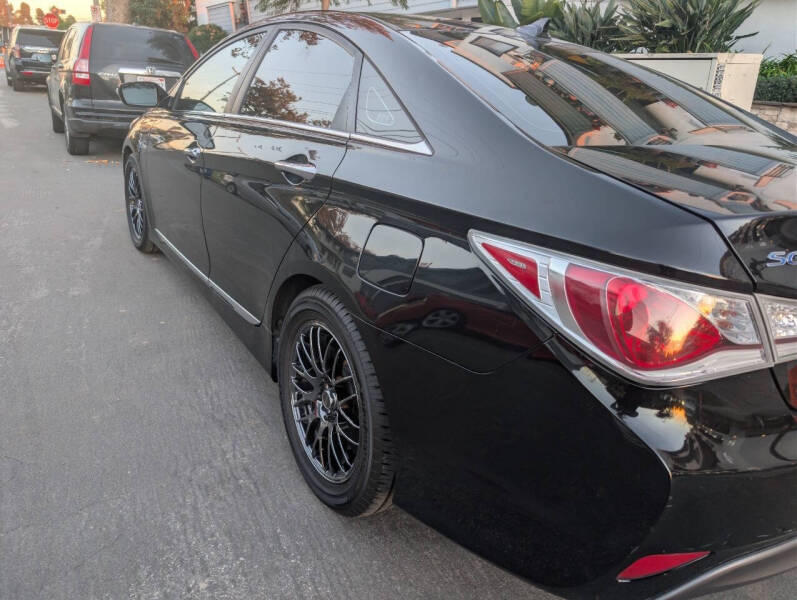 2012 Hyundai Sonata Hybrid