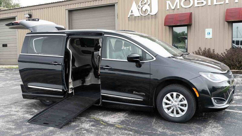 2019 Chrysler Pacifica Touring L