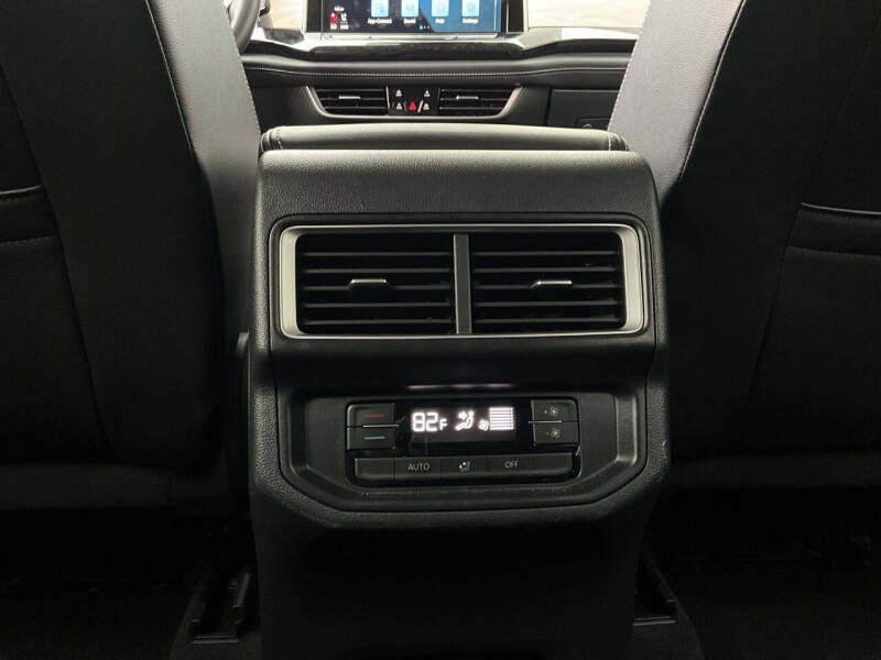 2025 Volkswagen Atlas SE 4Motion