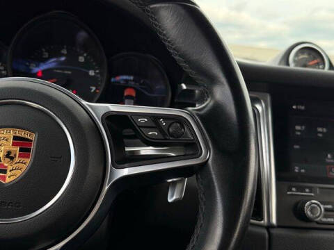 2017 Porsche Macan