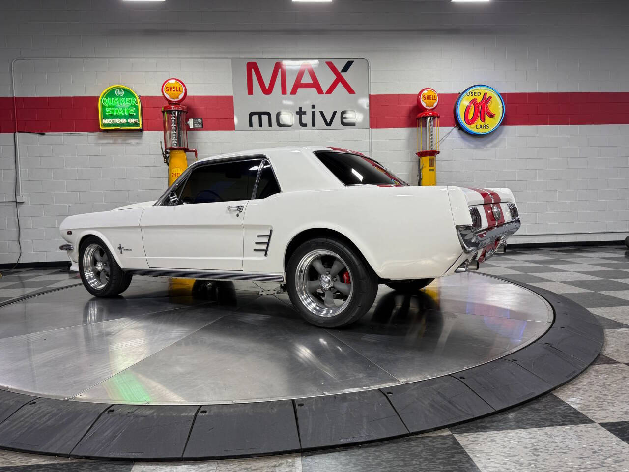 1966 Ford Mustang 16