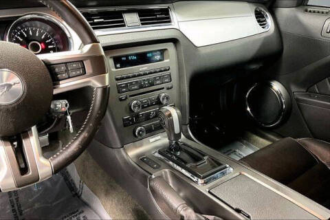 2014 Ford Mustang V6 Premium
