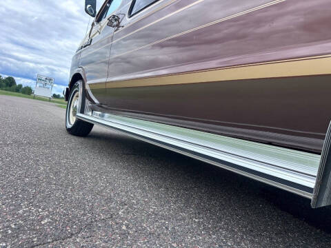 1984 Dodge Ram Van