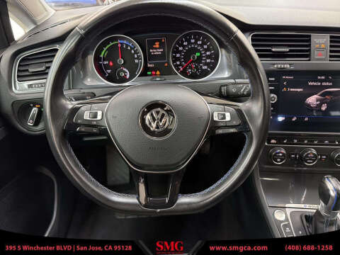 2017 Volkswagen e-Golf SE