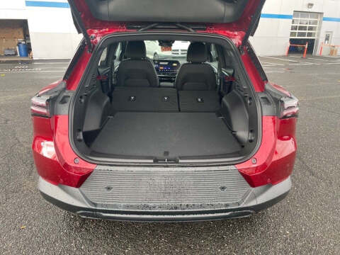 2026 Chevrolet Equinox EV LT 2