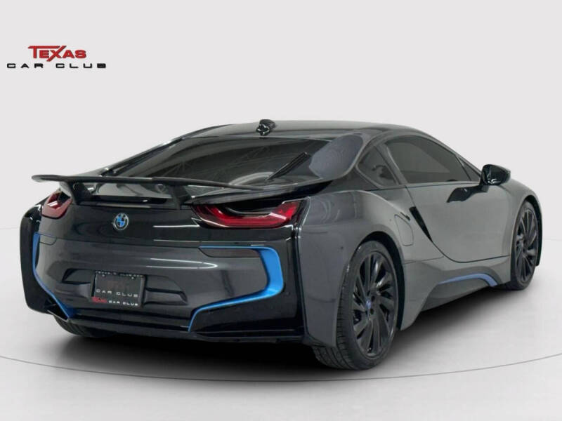 2016 BMW i8