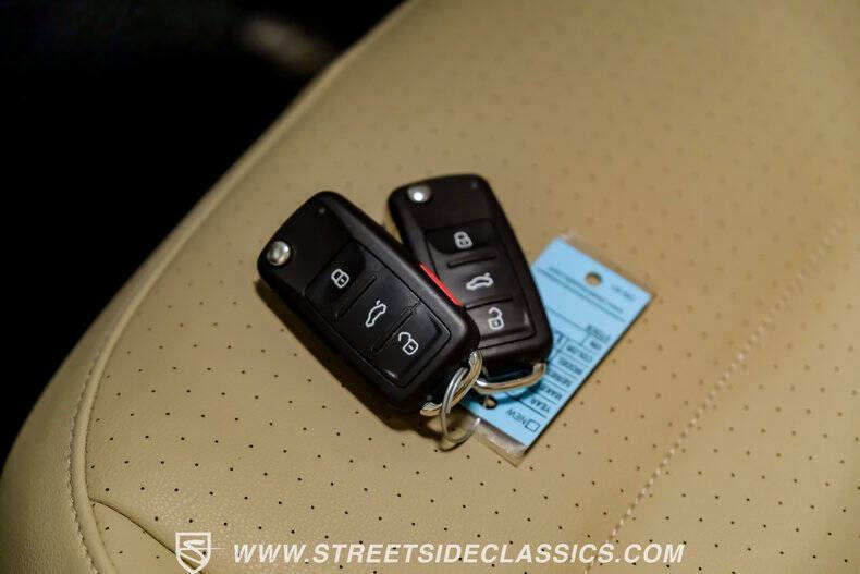 2019 Volkswagen Beetle Convertible