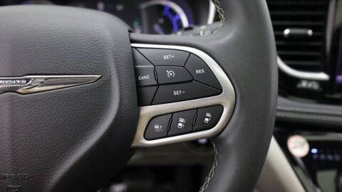 2023 Chrysler Pacifica Plug-In Hybrid Limited