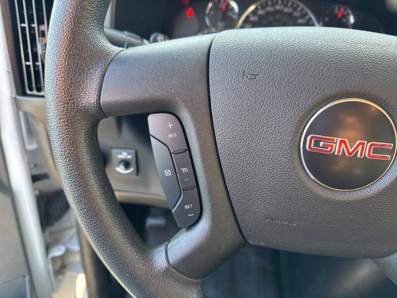 2023 GMC Savana 2500