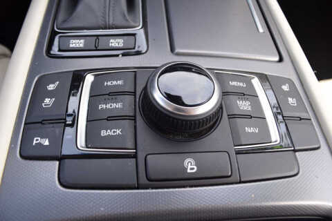 2015 Hyundai Genesis