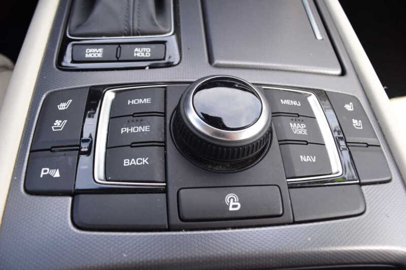 2015 Hyundai Genesis