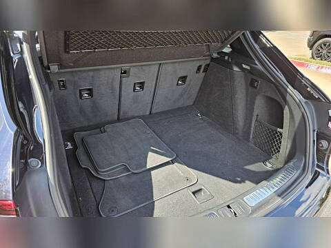 2016 Porsche Macan Turbo