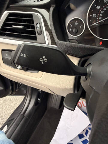 2017 BMW 3 Series 330i xDrive