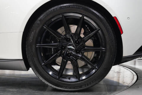 2019 Aston Martin DB11 Volante