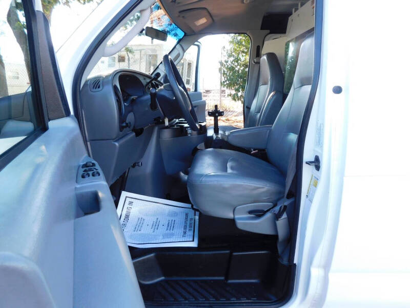 2008 Ford E-Series E-150