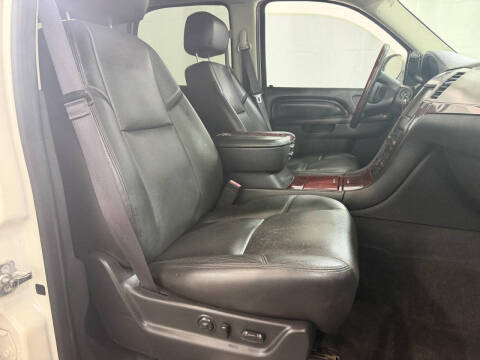 2014 Cadillac Escalade Premium
