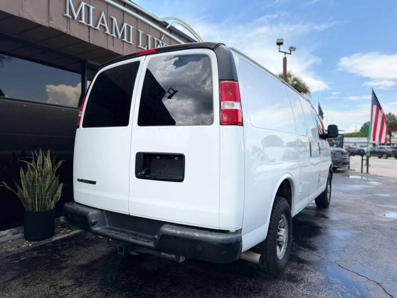 2020 Chevrolet Express 2500