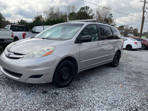 2006 Toyota Sienna for sale at CRC Auto Sales in Fort Mill SC