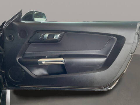 2021 Ford Mustang EcoBoost