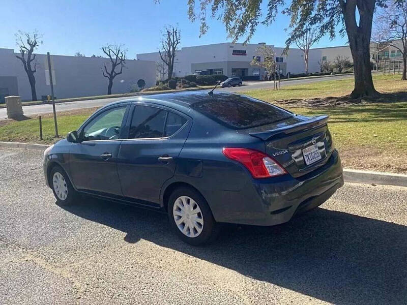 2015 Nissan Versa 1.6 S