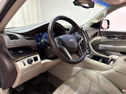 2016 Cadillac Escalade ESV Luxury Collection