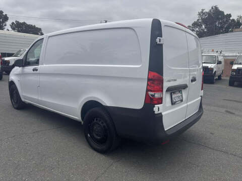 2020 Mercedes-Benz Metris