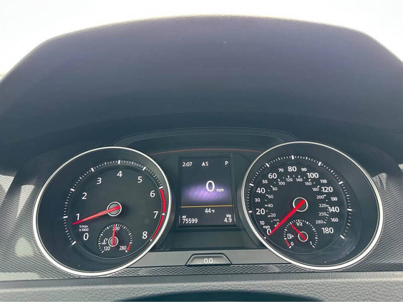 2016 Volkswagen Golf GTI Autobahn