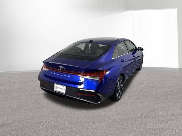 2025 Hyundai Elantra Hybrid Limited