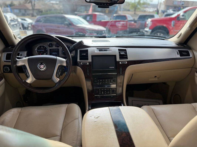 2011 Cadillac Escalade EXT Premium