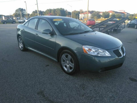 2009 Pontiac G6 for sale at Kelly & Kelly Supermarket of Cars in Fayetteville NC