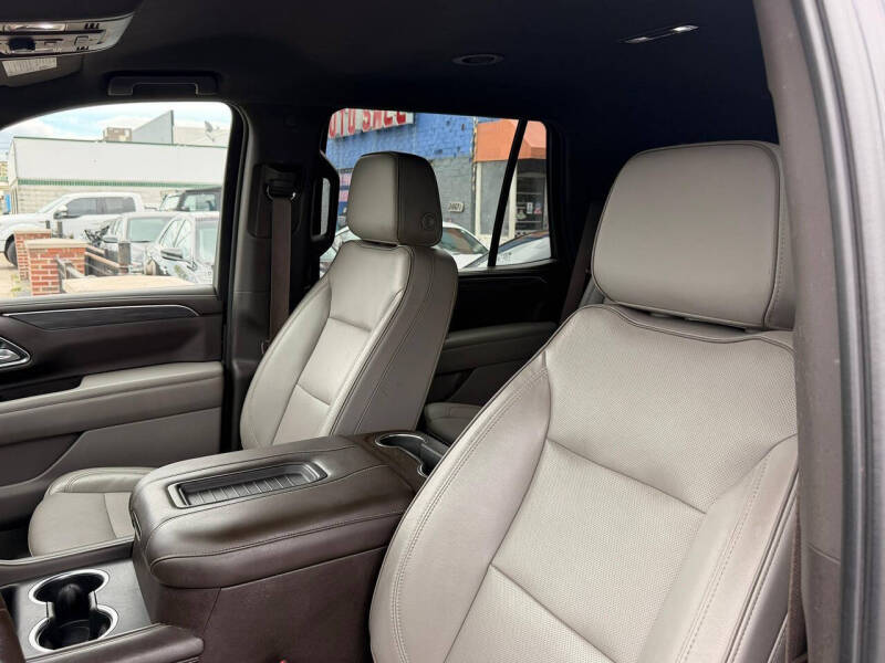 2021 GMC Yukon SLT
