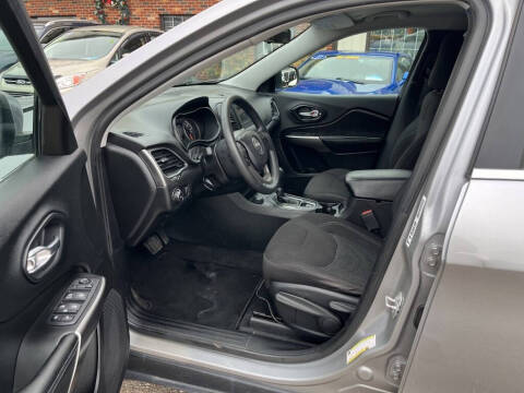 2019 Jeep Cherokee Latitude