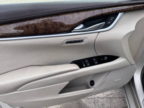 2013 Cadillac XTS Premium Collection