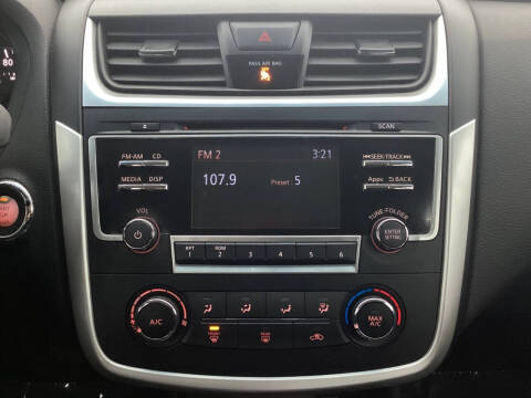 2016 Nissan Altima 2.5 SR