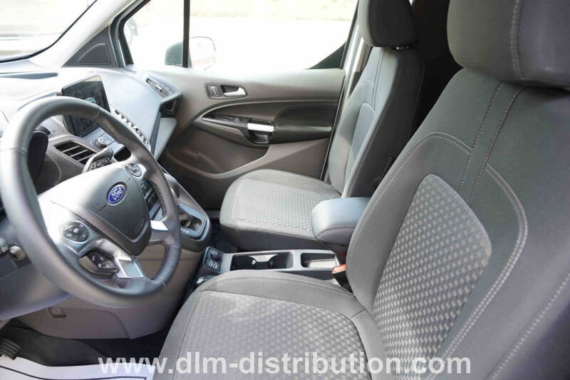 2022 Ford Transit Connect XLT