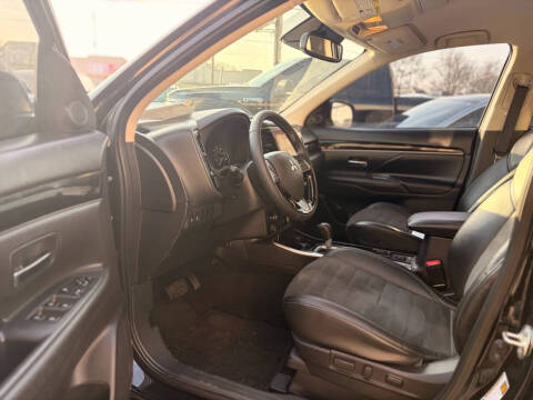 2020 Mitsubishi Outlander