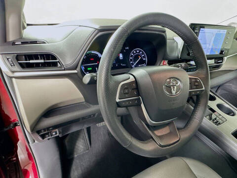 2024 Toyota Sienna Limited 7-Passenger