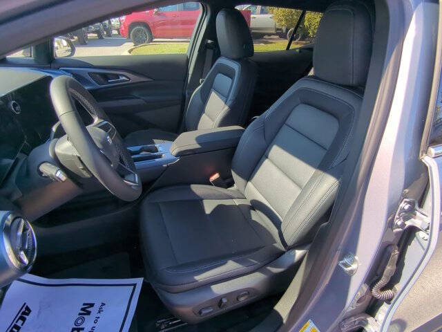 2026 Chevrolet Equinox EV LT 2