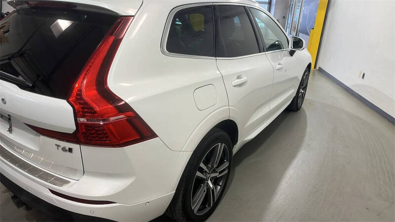 2018 Volvo XC60 T6 Momentum
